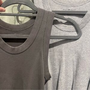 Brandy Melville Tank Tops